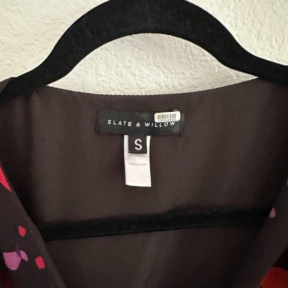 Slate & Willow Floral Midi Wrap Dress - Picture 7 of 9